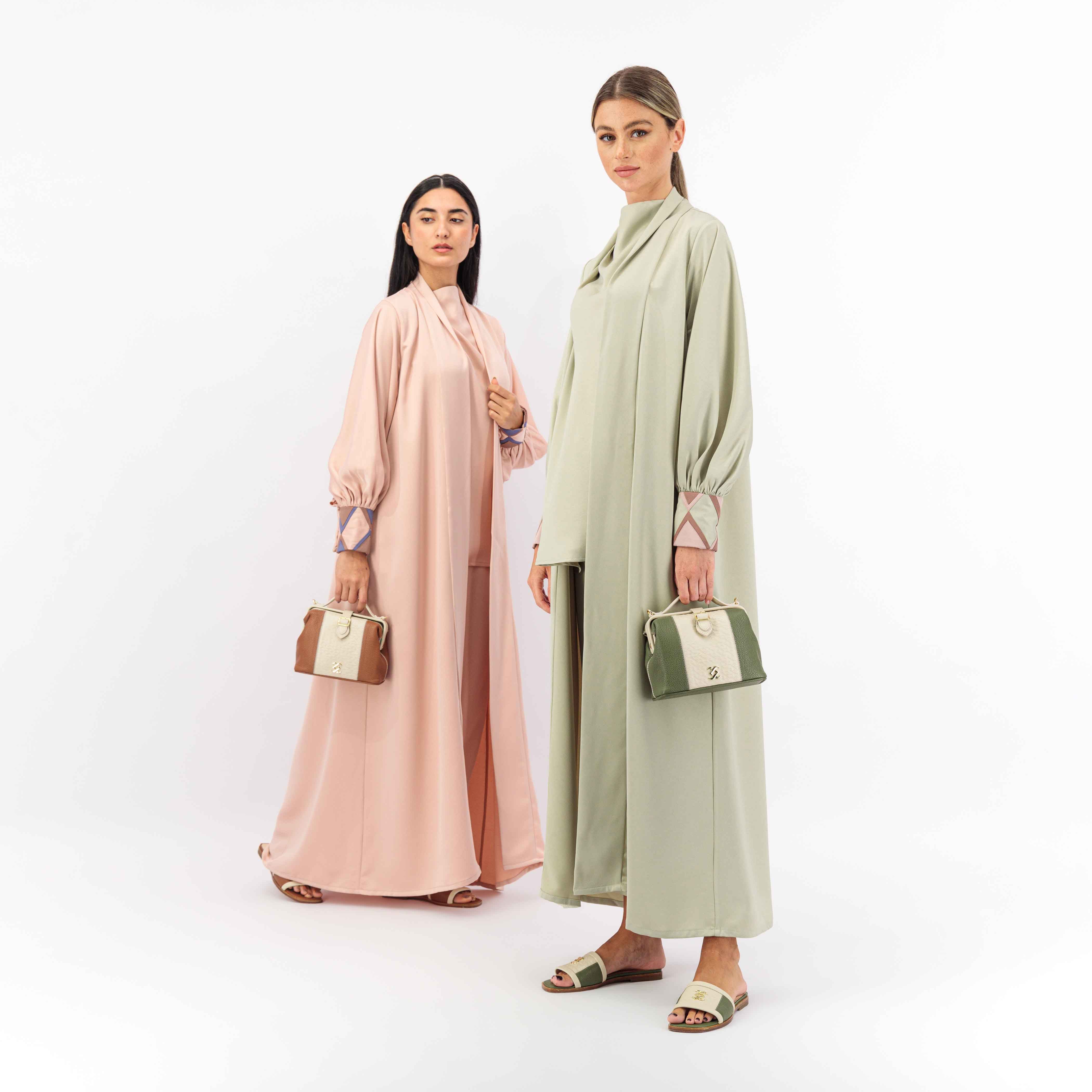 ROSE CREPE FABRIC ABAYA WITH BATCH WORK IN HAND