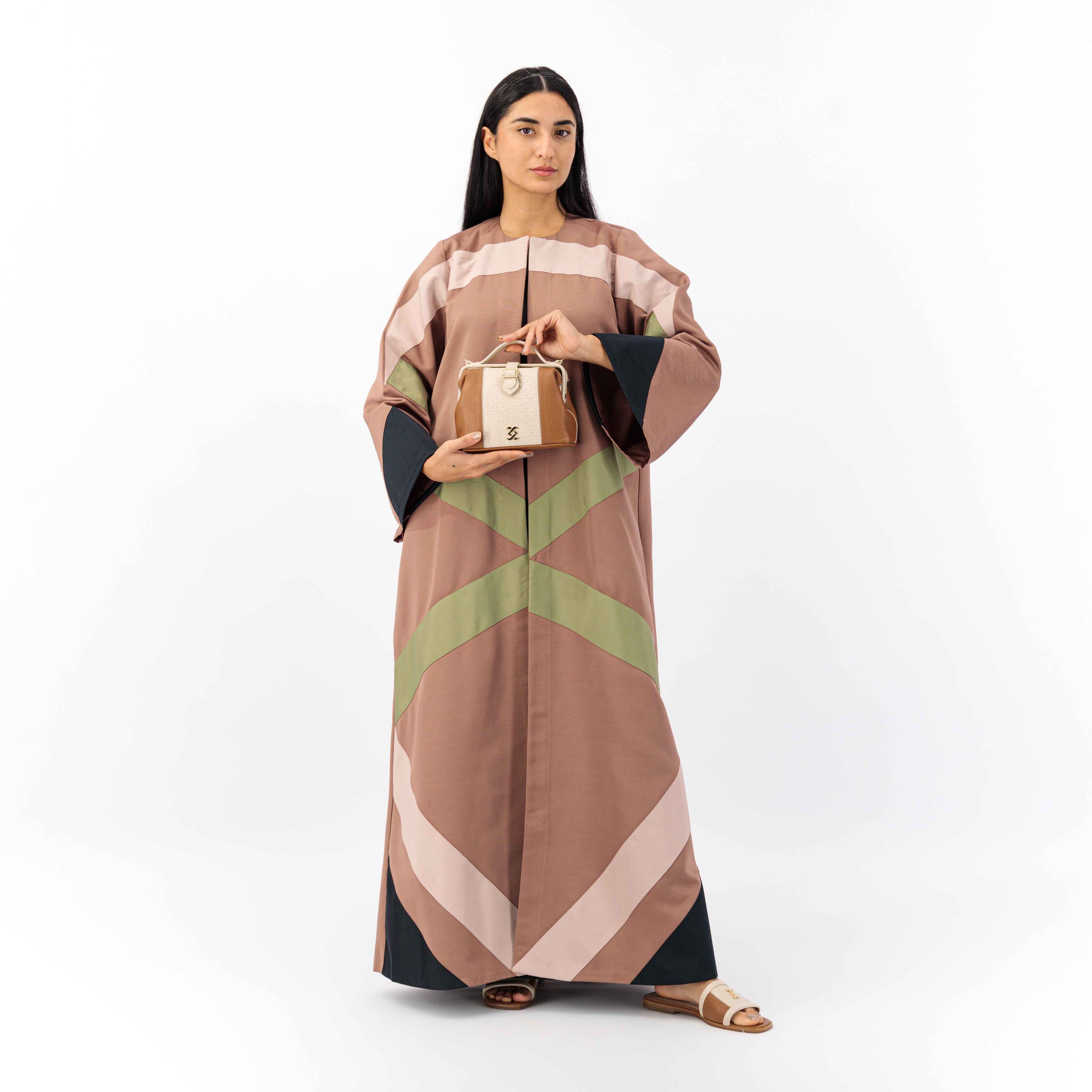 BROWN WOVEN FABRIC ABAYA WITH PATCH IN FRONT