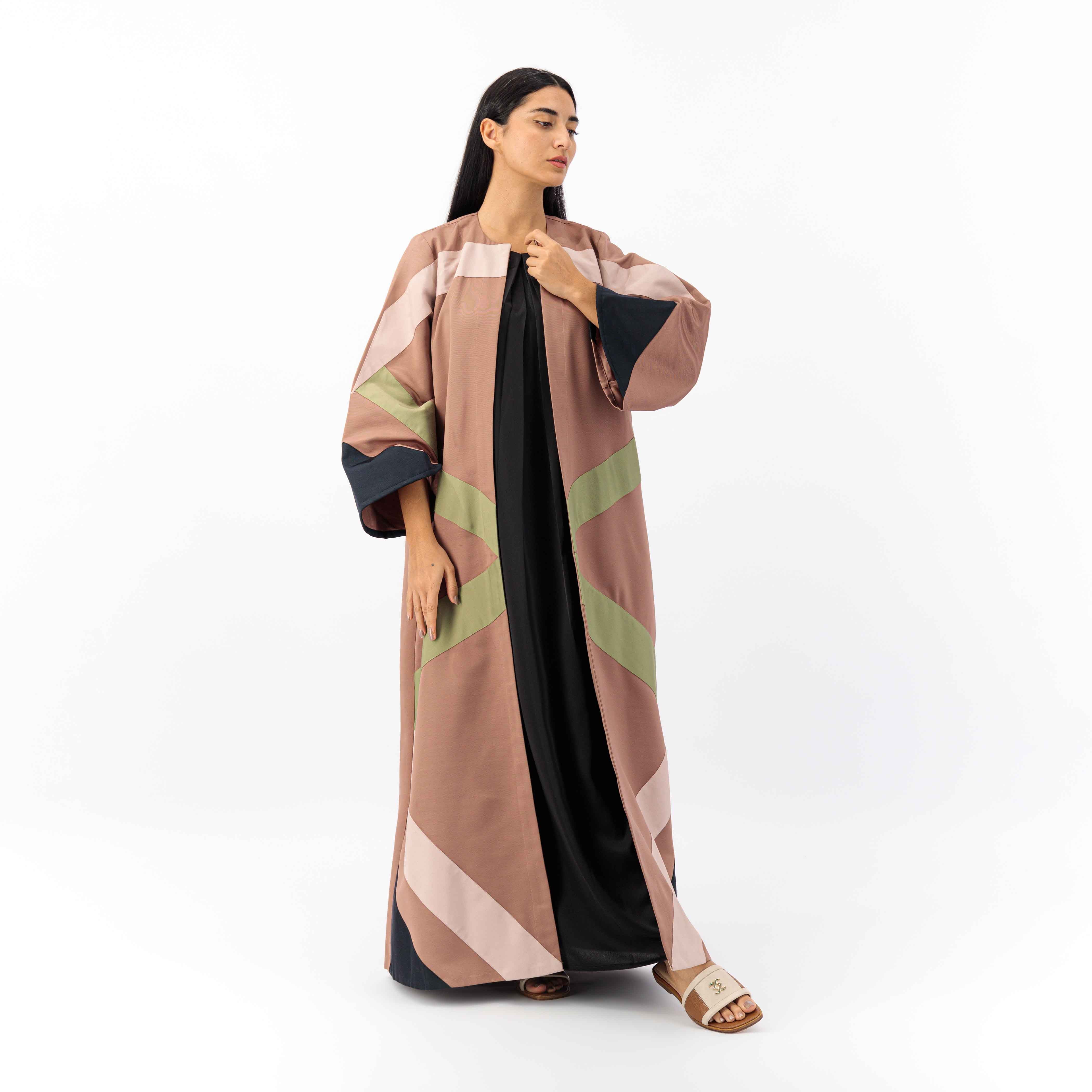 BROWN WOVEN FABRIC ABAYA WITH PATCH IN FRONT