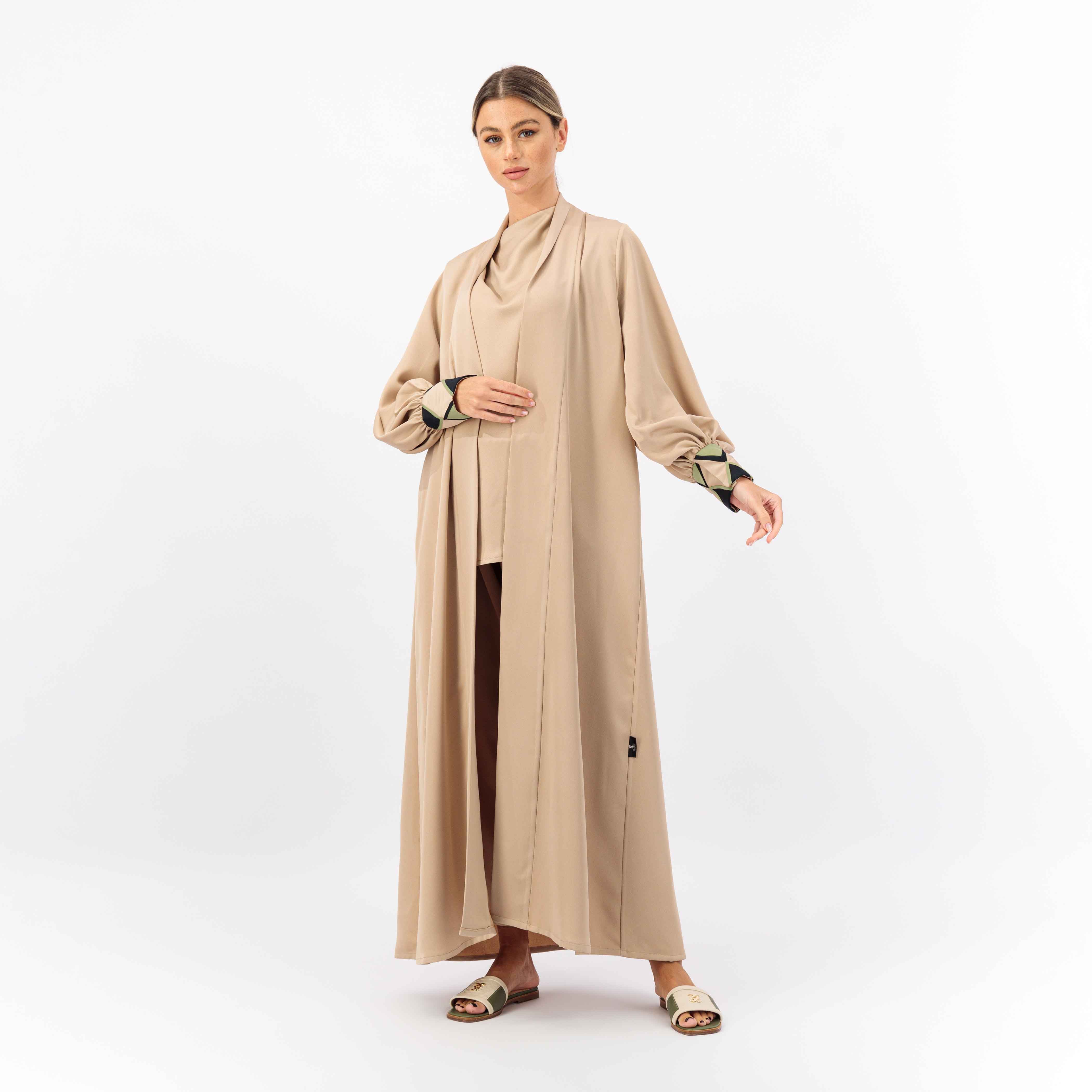 STONE CREPE FABRIC ABAYA WITH BATCH WORK IN HAND