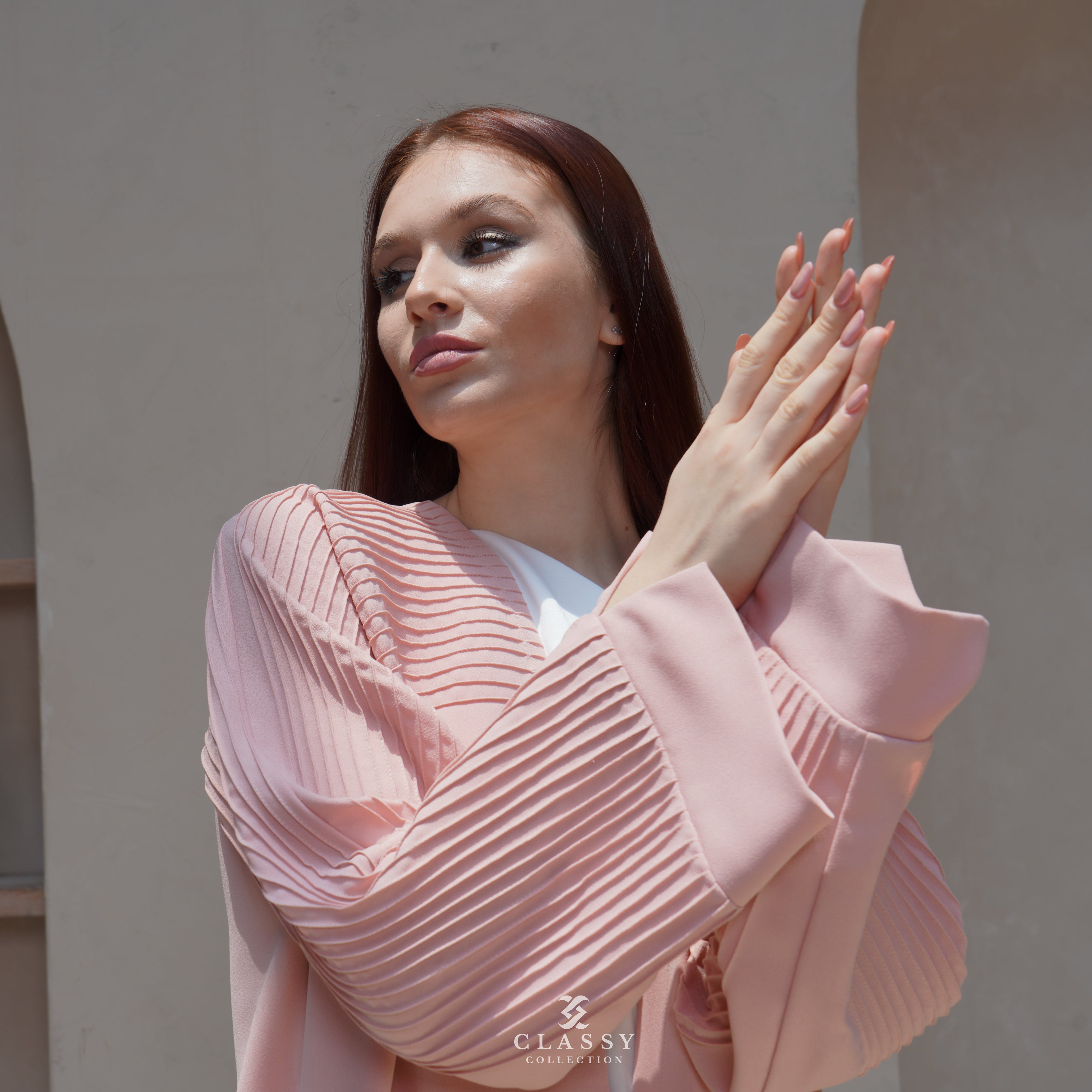 CREPE FABRIC ABAYA SHOULDER STITCHING