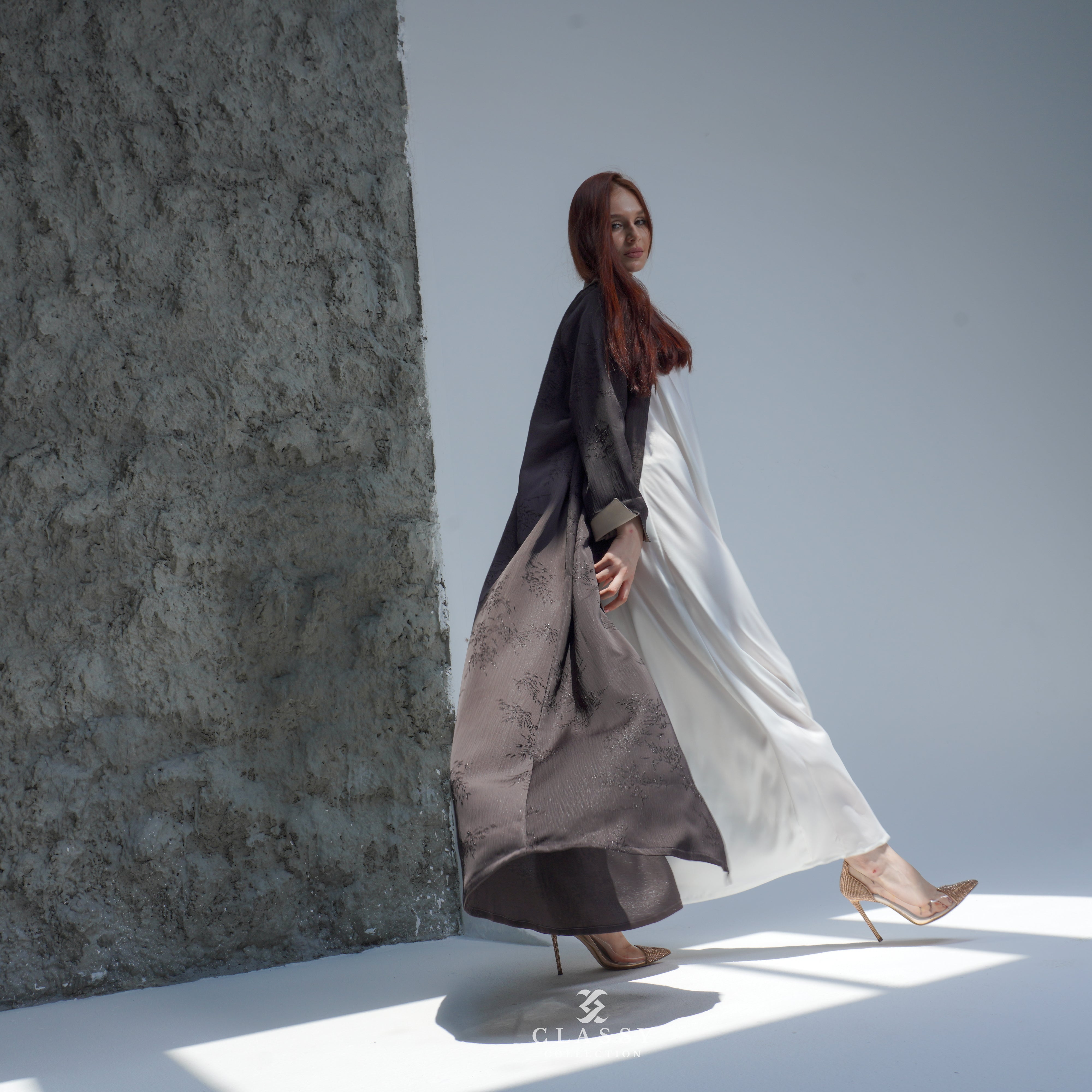 SPECIAL DARK BROWN FABRIC ABAYA