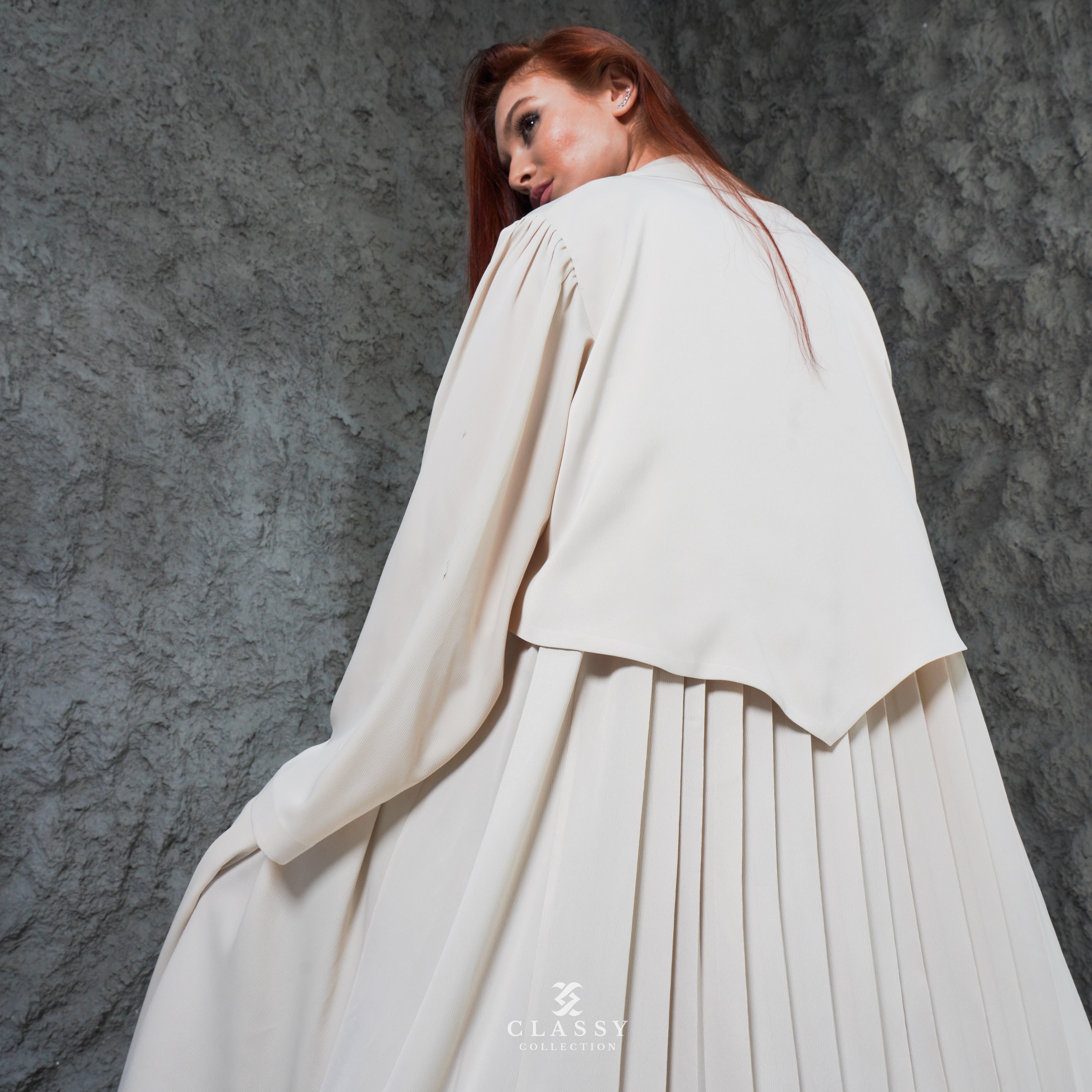 BEIGE CREPE FABRIC ABAYA WITH SPECIAL BACK CUT