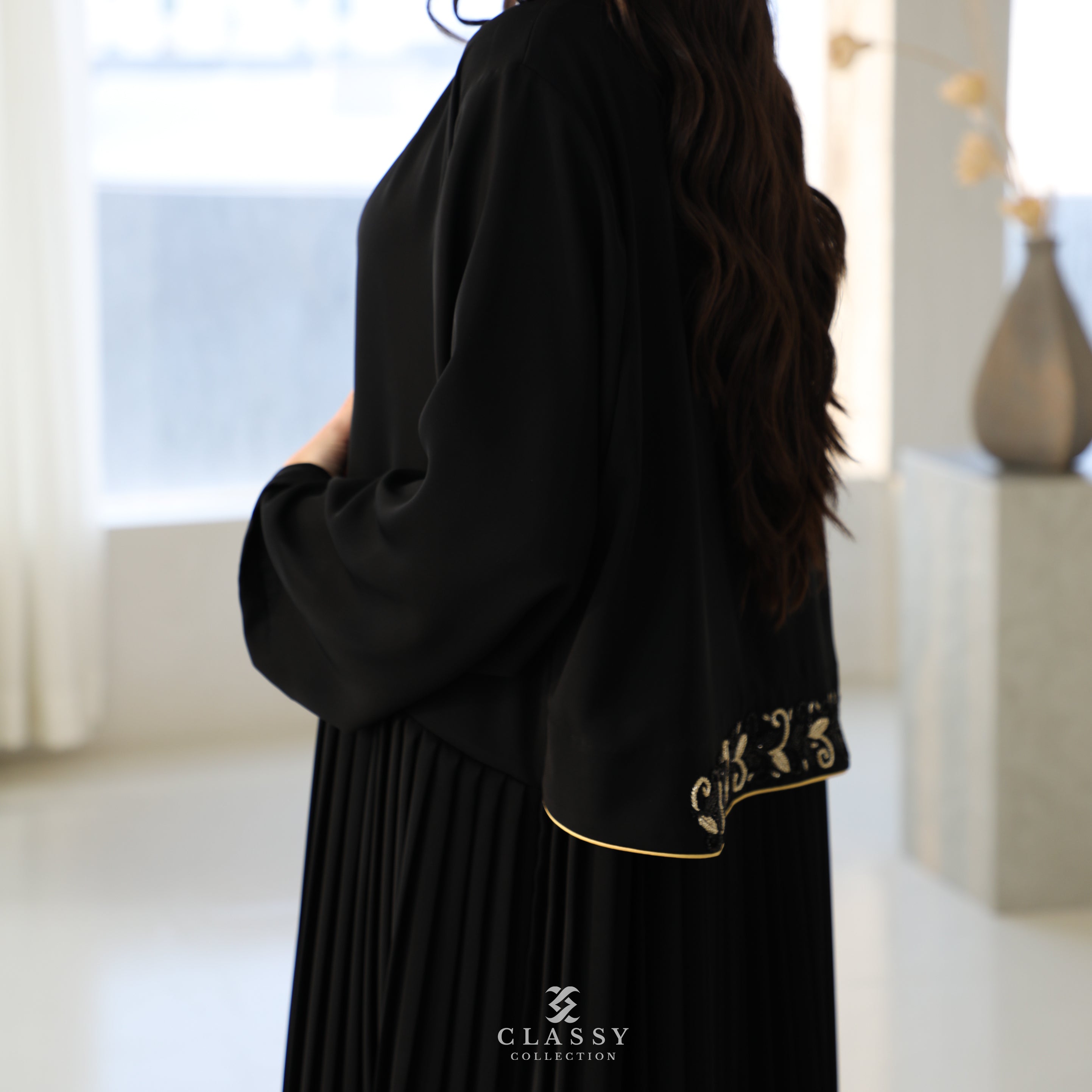 Abaya with Special Back Cut