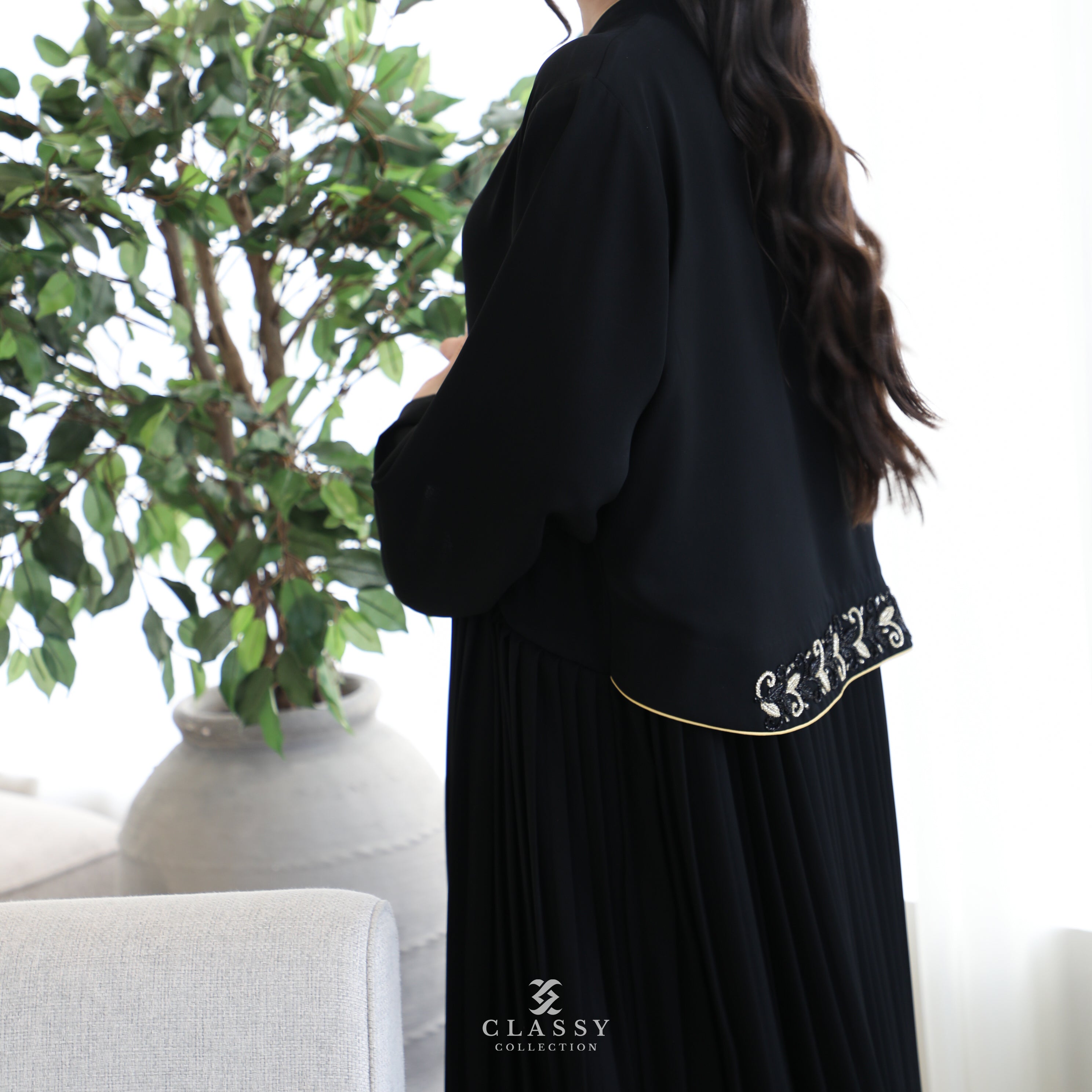 Abaya with Special Back Cut