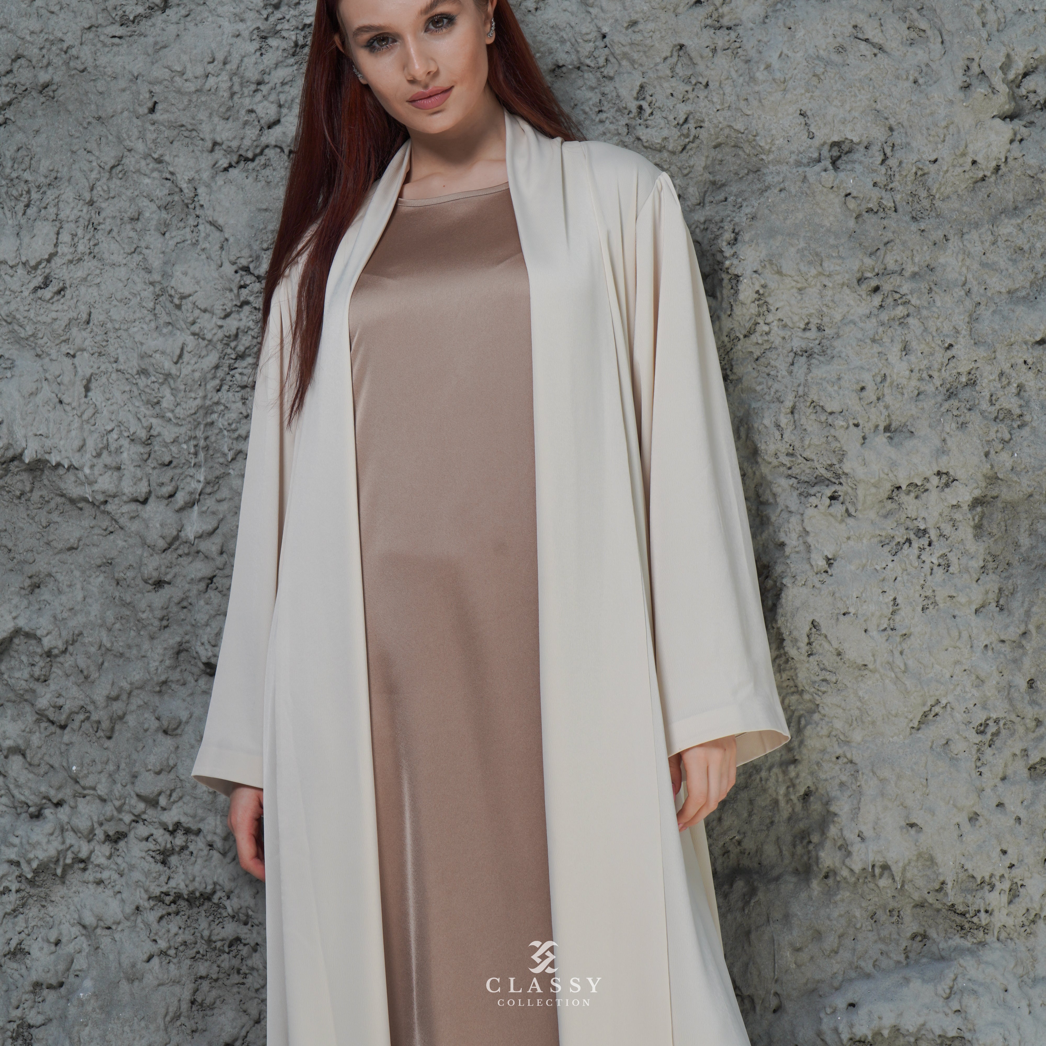 CREPE FABRIC ABAYA WITH SPECIAL BACK CUT-Plates004